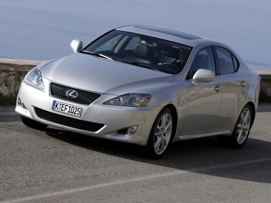  Lexus IS250 2005 года  (EU) (фото 26 из 30)